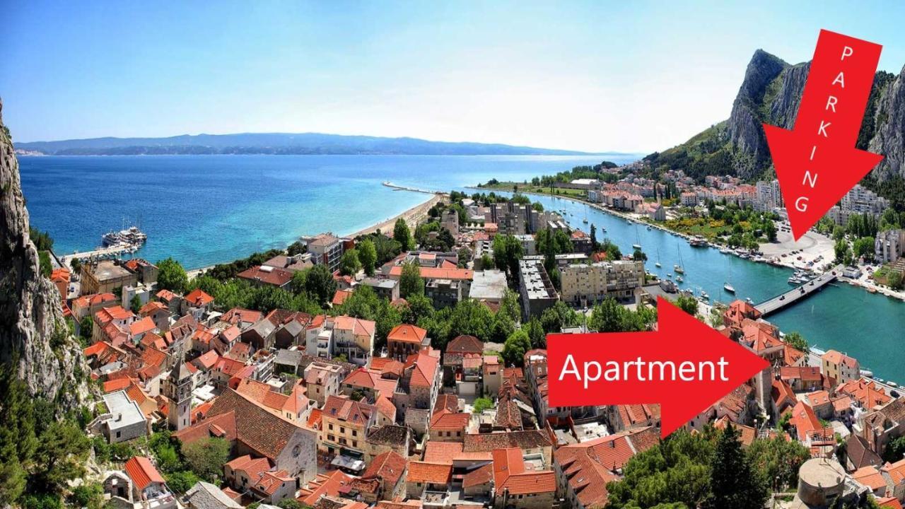 Central Alley Omiš Exteriör bild